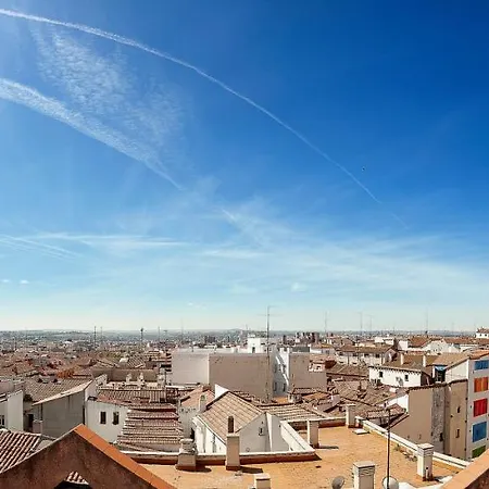 2060 The Newton * Madrid