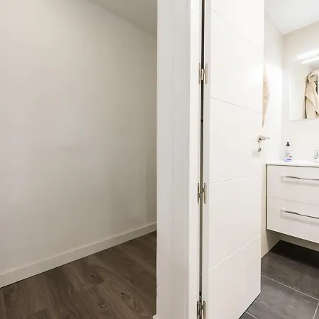 Ifema-airport Apartment