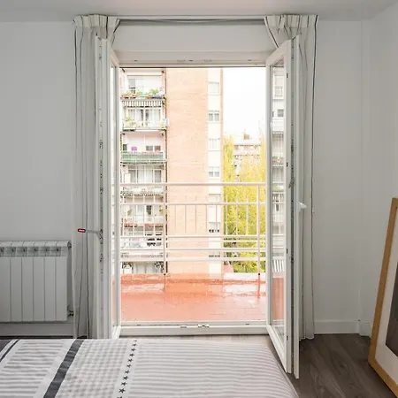 Ifema-airport Apartment