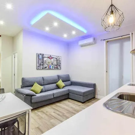 Acogedor Entre Sol Gran Vía Y Palacio Apartamento Madrid