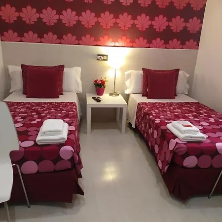 Hostal Inn Madrid Pensjonat 2*