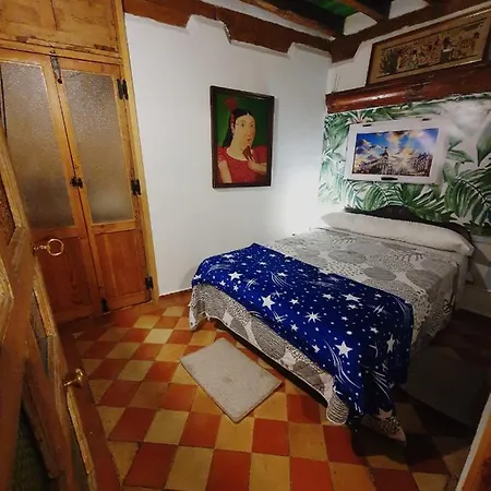 Alfonso Vi , Plaza Mayor & Bed & Breakfast