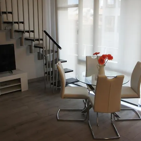 Arizonica Suites Apartment Madrid