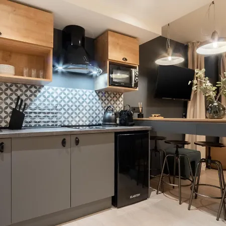 Apartmanhotel Limehome Calle De La Madera - Digital Access