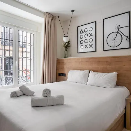 Limehome Calle De La Madera - Digital Access 3*