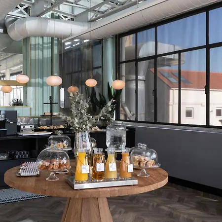 Otel Petit Palace Alcala 4*