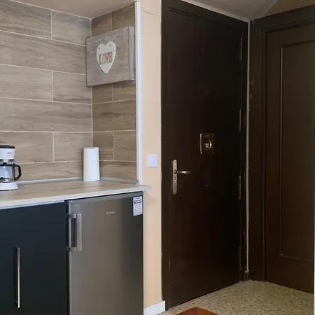 Con Despacho Suites Torr Av América-prosperidad Madrid