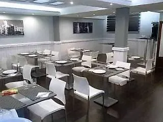 Uve Marcenado Hotel 3*