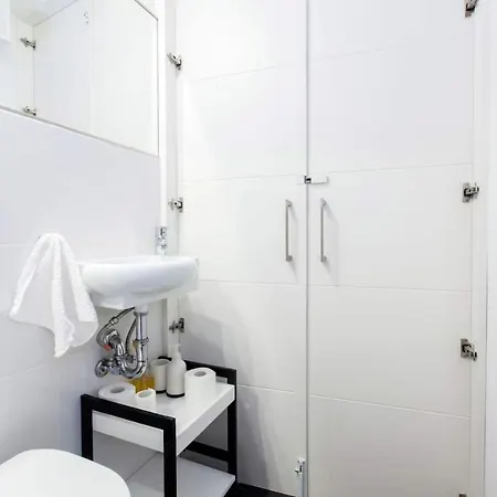 Apartment Charming Gran Via Luna *