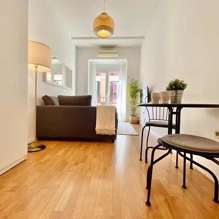 Charming Valverde Malasana Apartment