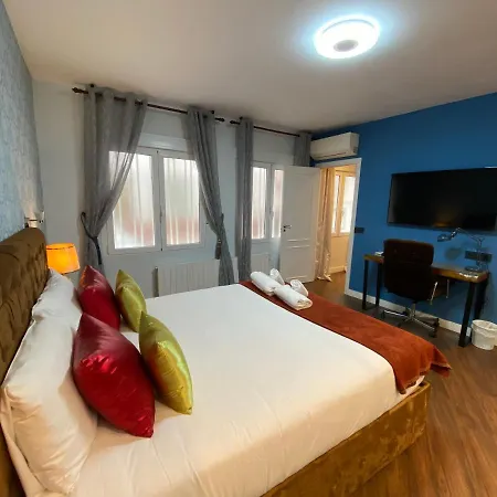 Apartamento Charming Plaza De España Madrid
