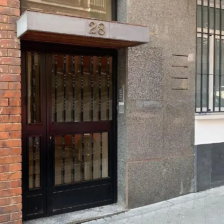 Con Despacho Suites Torr Av América-prosperidad Madrid