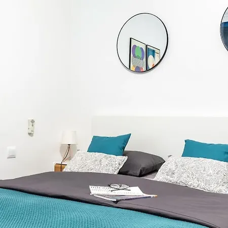 Malasana Beautiful Design 2bed 2bath *