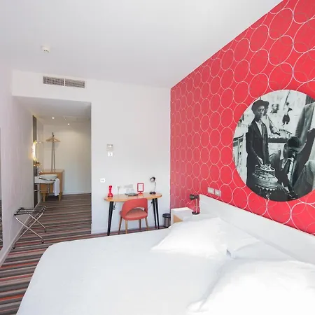 Отель Del Dragon Boutique 4*