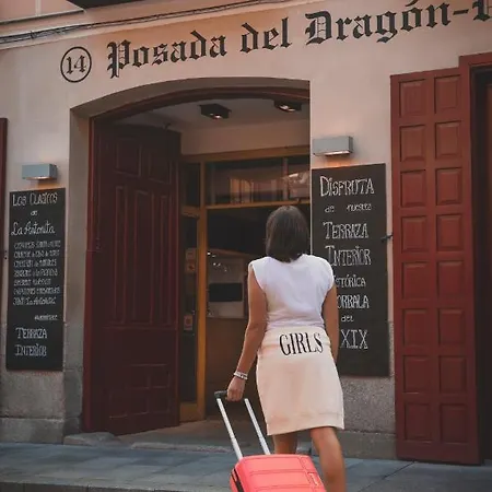 Отель Del Dragon Boutique 4*