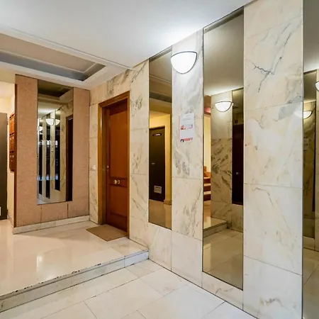 Dobo Ventas Apartment *