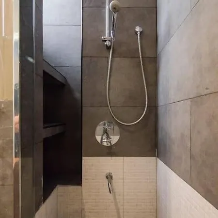 Malasana Beautiful Design 2bed 2bath Madrid