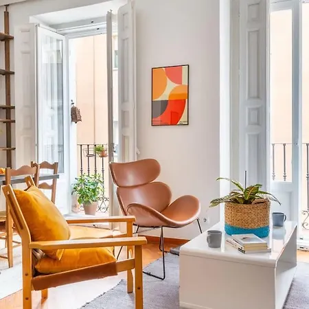 Malasana Beautiful Design 2bed 2bath Apartment Madrid