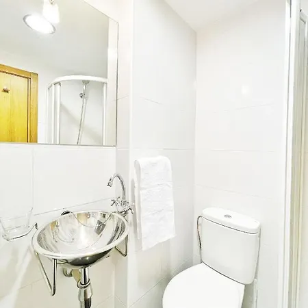 Nuevo/acogedor Estudio En Prosperidad, Terraza,a/c Apartment Madrid
