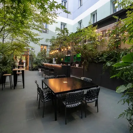 Hotel Petit Palace Santa Bárbara 4*