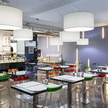 מלון Petit Palace Plaza Mayor