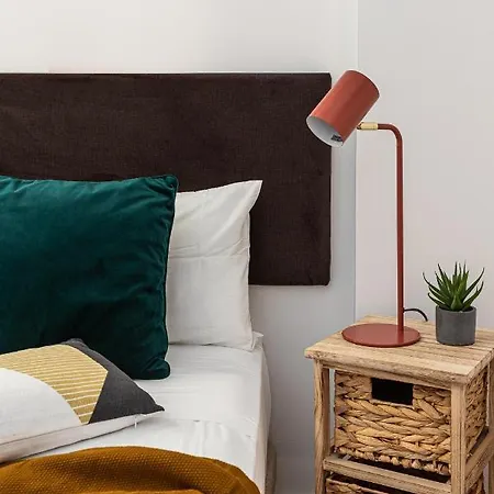 Waou Puerta Del Sol Iv - Alquiler Corta Duracion Apartamento
