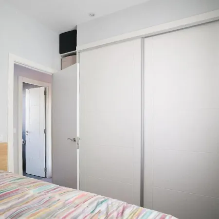 El Cuartel Del General Alvarez Castro Apartment