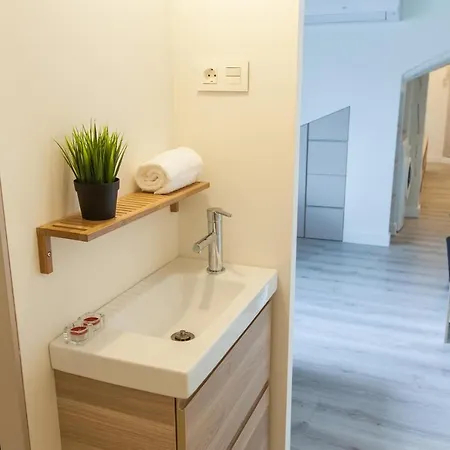 Apartment Preciados Izquierda Madrid
