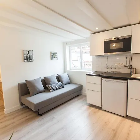 Preciados Izquierda Apartment Madrid
