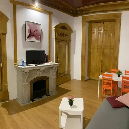 Guest house Opera Roost
