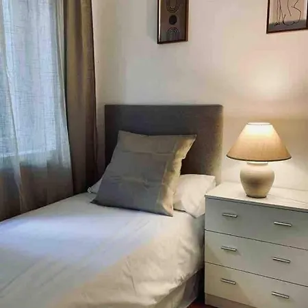 Apartment Excelente Piso De 3 En La Latina *