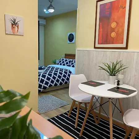 En Fuencarral Granvía Apartamento Madri