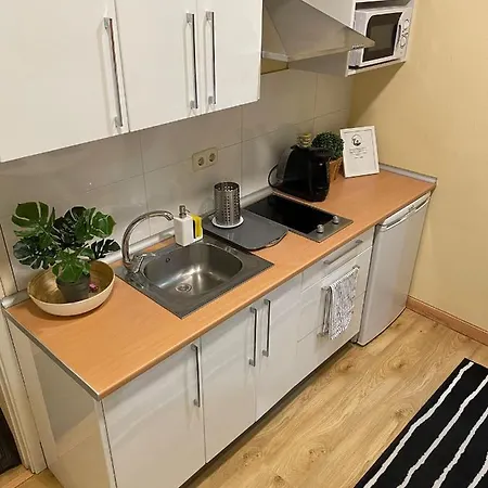 Estudio En Fuencarral Granvia Apartment Madrid