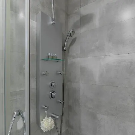 Homeabout Imperial *