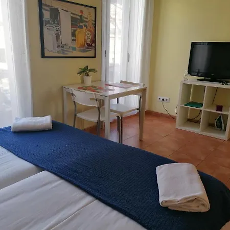El Puente Apartment *