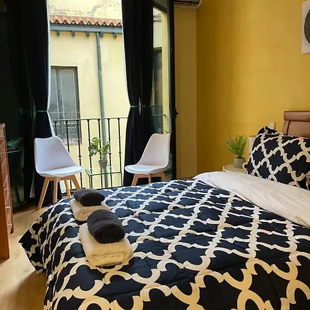 Estudio En Fuencarral Granvia Apartment *