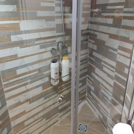 En Apartament *