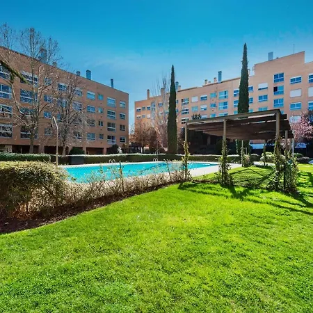 Apartment Castanos Design In Conde Orgaz Madrid