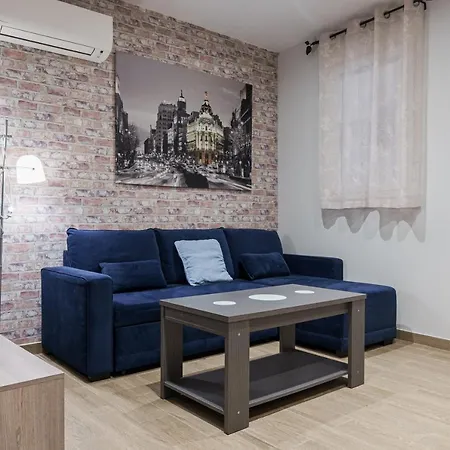 Apartment Homeabout Atocha Madrid