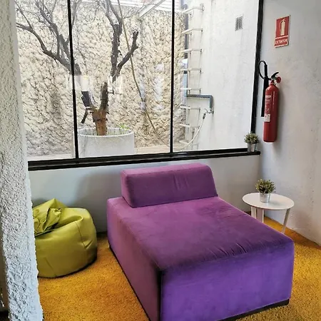 Guest house La De El Chaflan 3*