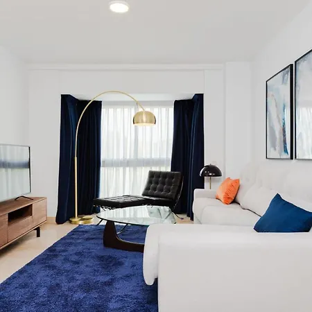 Castanos Design In Conde Orgaz Apartment Madrid