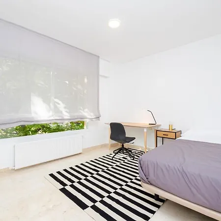 Castanos Design In Conde Orgaz Madrid