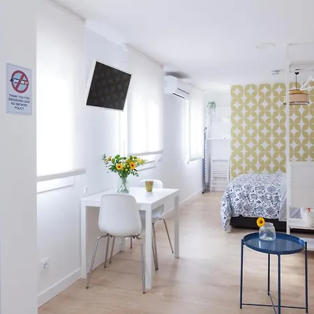 Cozy Living Apartment Madrid