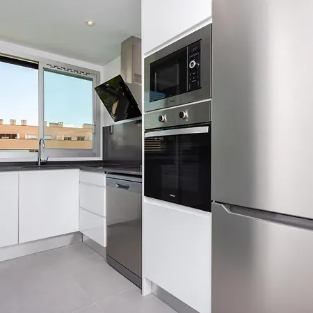 Encinas Design In Conde Orgaz Area - Apartamento