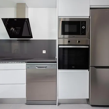 Encinas Design In Conde Orgaz Area - Apartamento