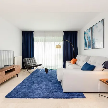 Encinas Design In Conde Orgaz Area - Madrid