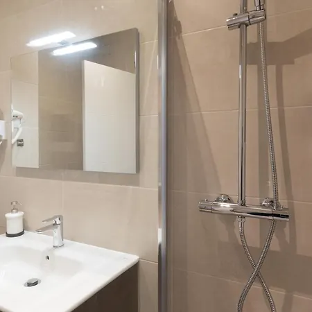 Apartment Plaza Mayor Groups By Monaro*****
