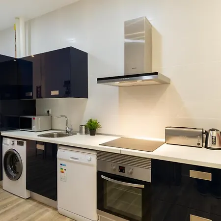 Plaza Mayor Groups By Monaro***** Apartment