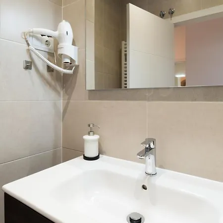 Plaza Mayor Groups By Monaro***** Apartment