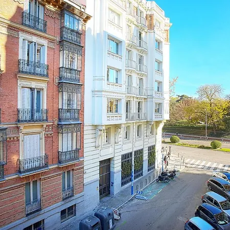 Genteel Retiro Madrid